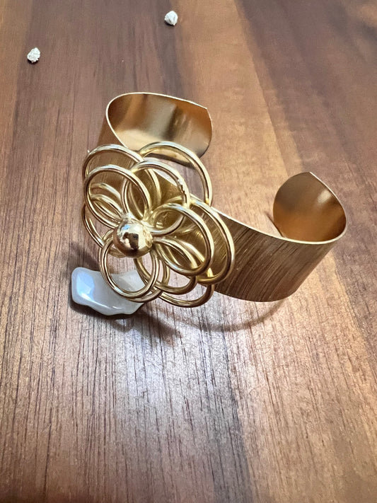 Brazilian Collection Flower Lovers Cuff Bracelet  18k Gold Plated